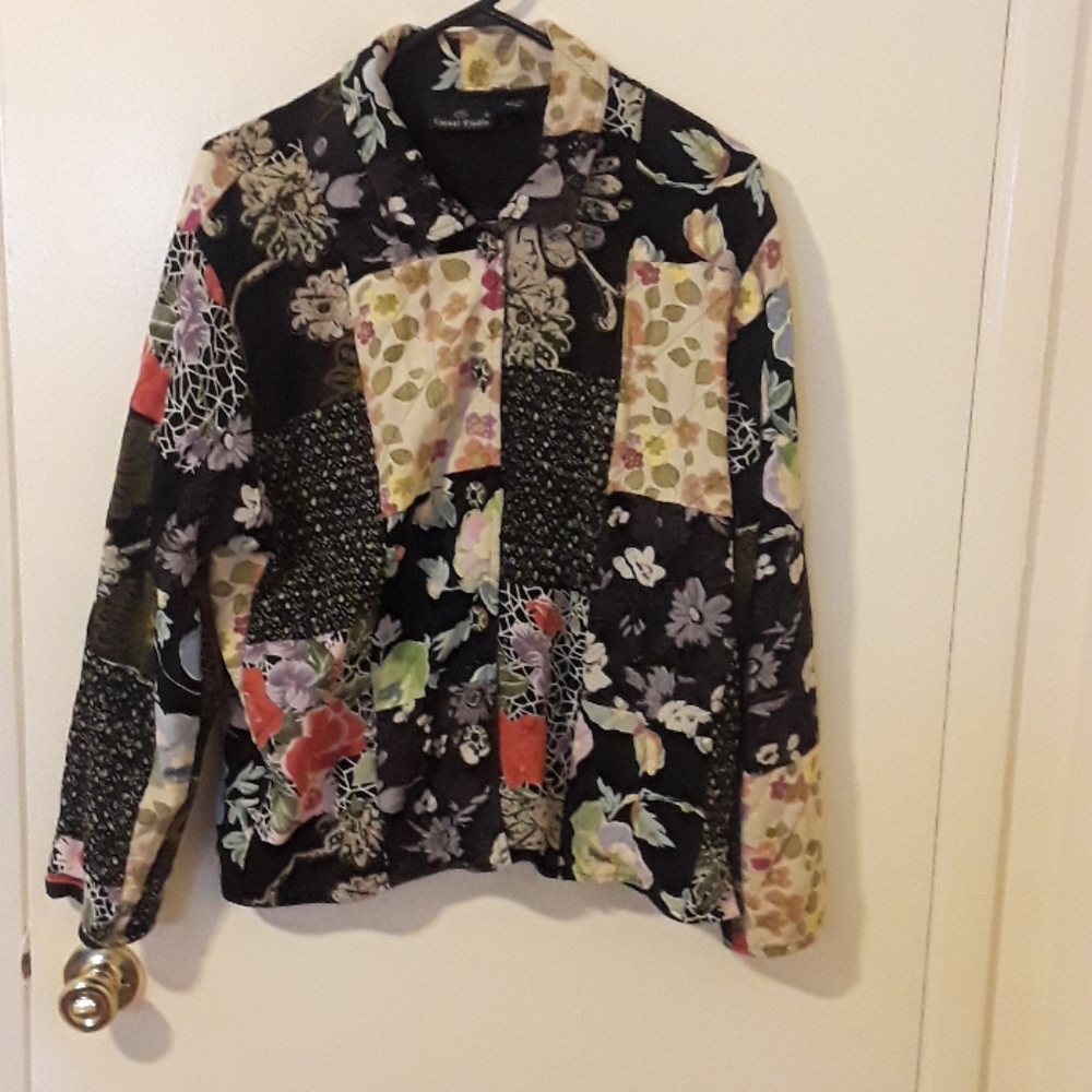 Casual light weight jacket